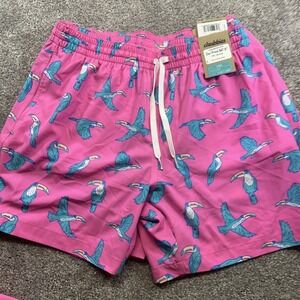 Chubbies Mens The Toucan Do Its 5.5" Swim Trunks Size Large Pink Blue Birds